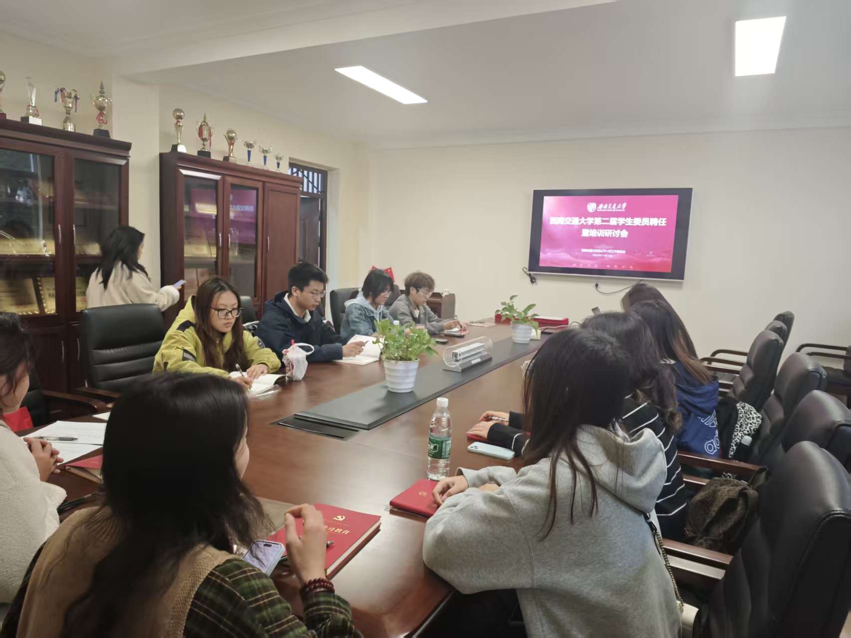 842dfc26c677661c80e1cf6c6a47af72