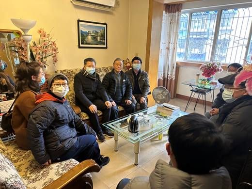 ee8e42ec52c2f22e9d83ad11c4c45ef