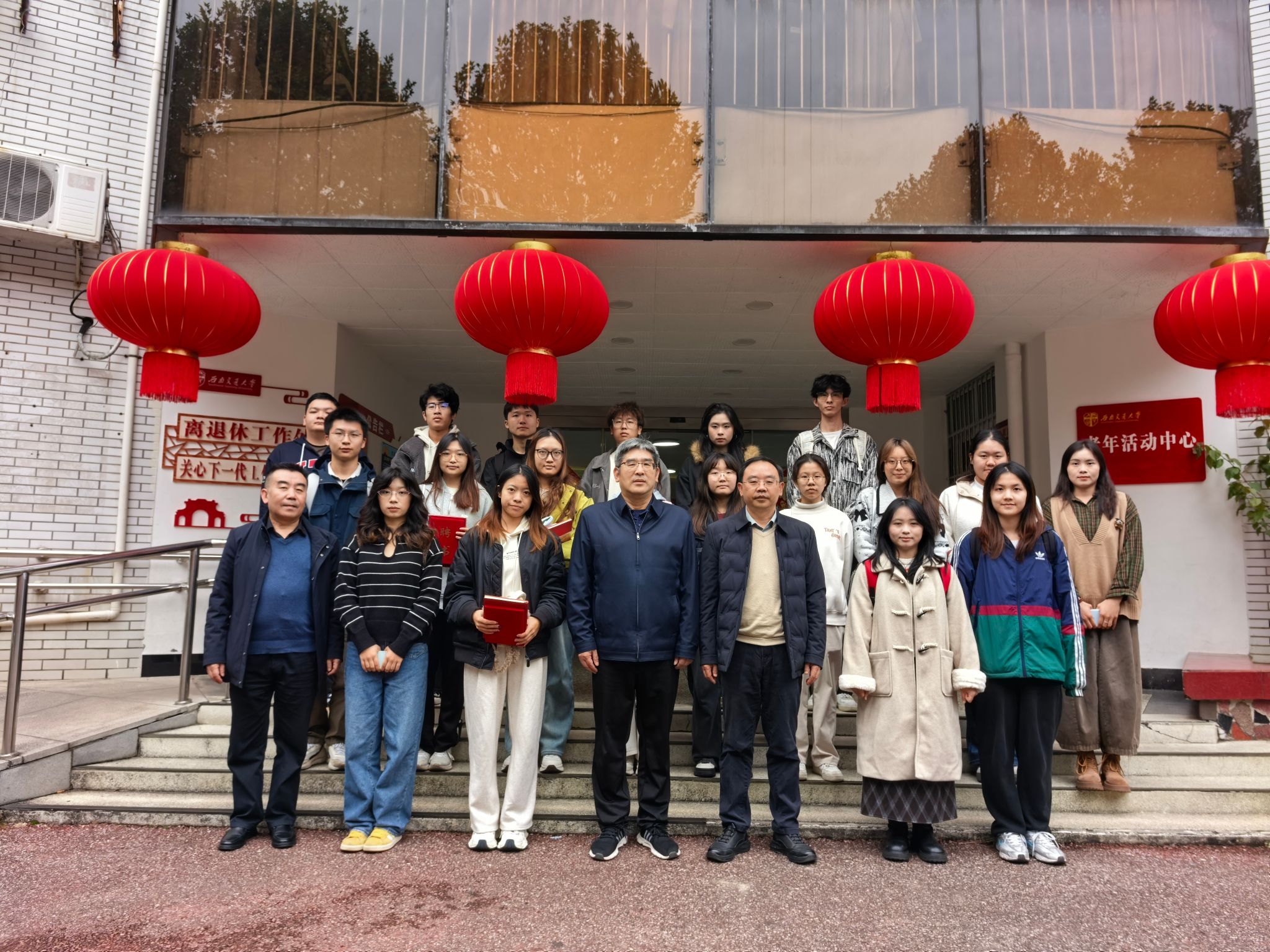 de7d3486824a95d8777bbc7e71906c3d