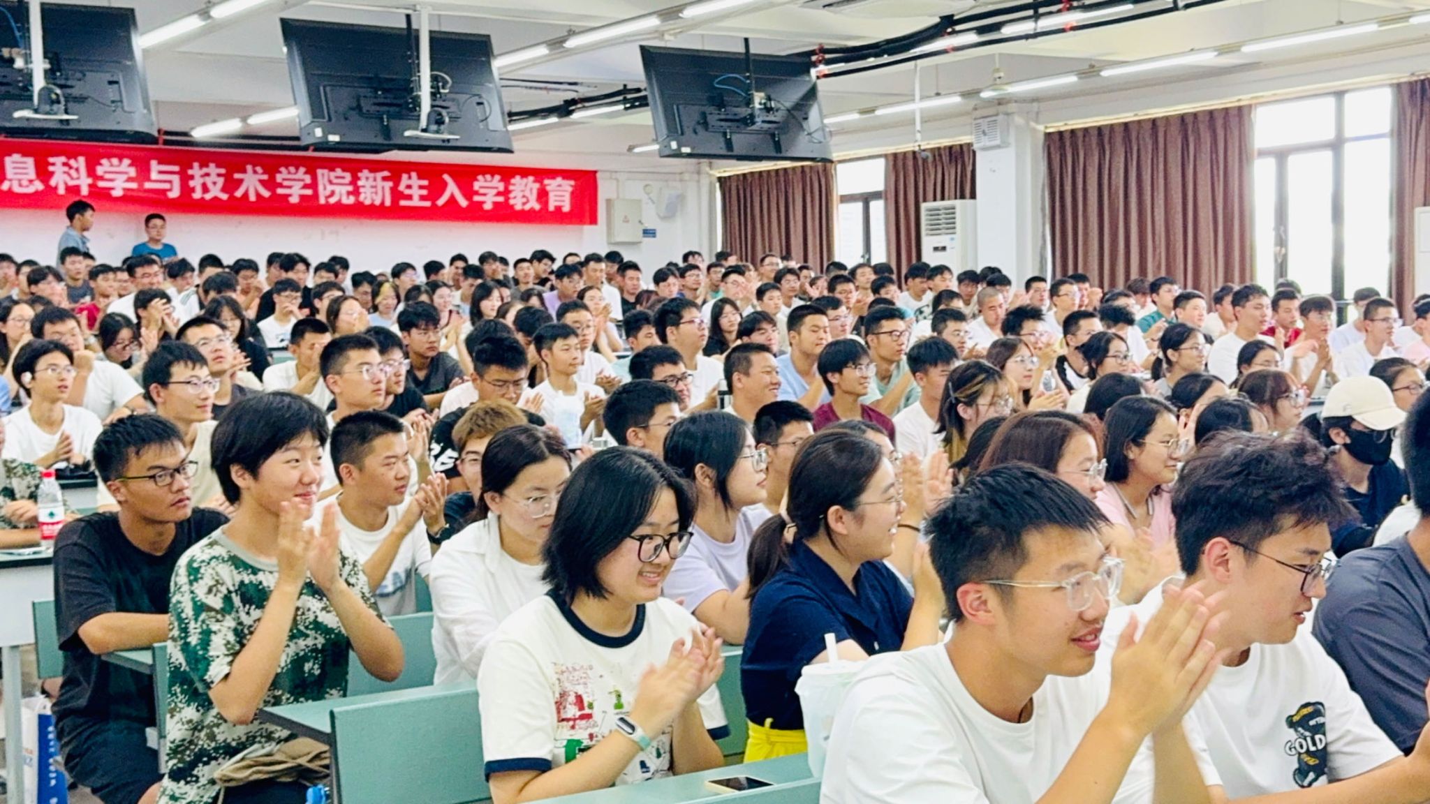 6eda41b21f55d2d377a97db95d7b466